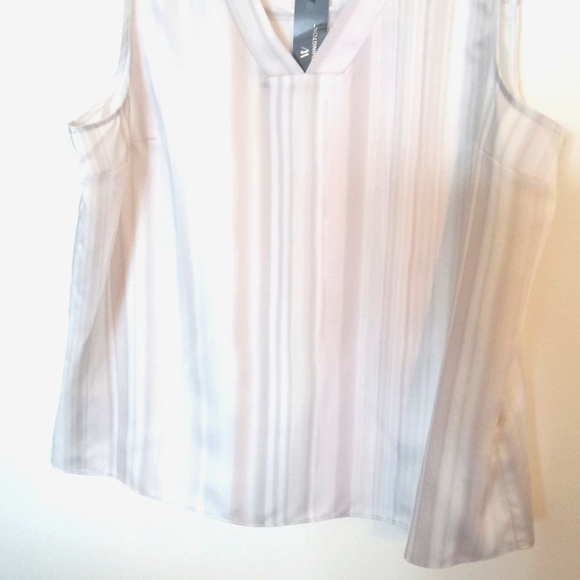 Ombre Striped V-Neckline  Tank Blouse - Picture 5 of 11